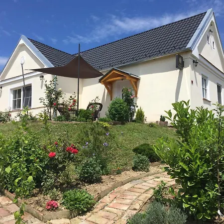 Jókai Homokkomárom Vendégház 3*