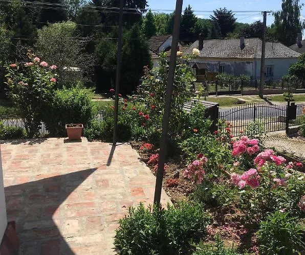 Maison d'hôtes Jókai Homokkomárom 3*