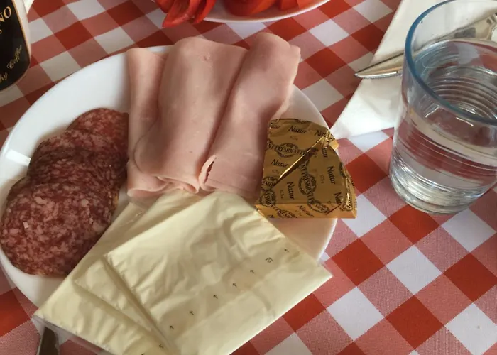 Jokai Vendeghaz בית הארחה