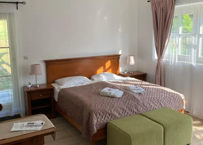 Jokai Vendeghaz Homokkomarom